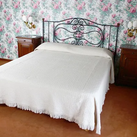 Palazzo Calvi Bed & Breakfast